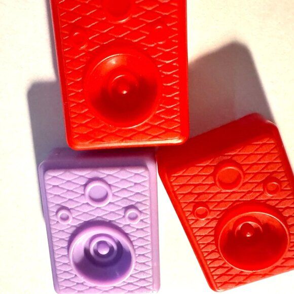 Barbie Retro Mini Music Toy Set Records Jukebox Turntable Boombox Plastic - Picture 7 of 7